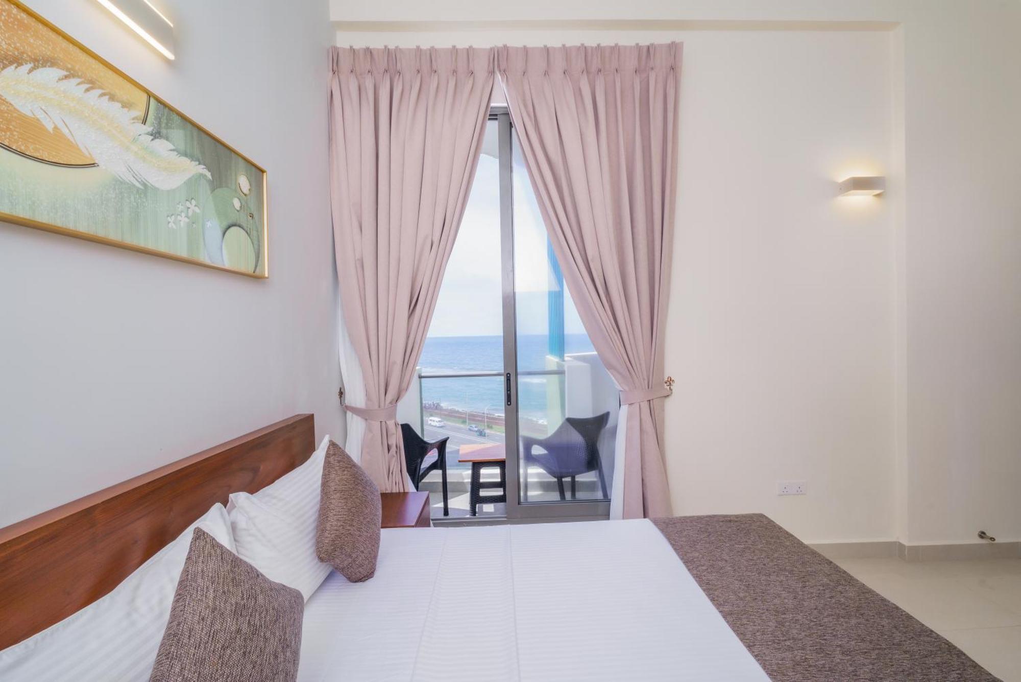 Marine Suites Colombo Exterior foto