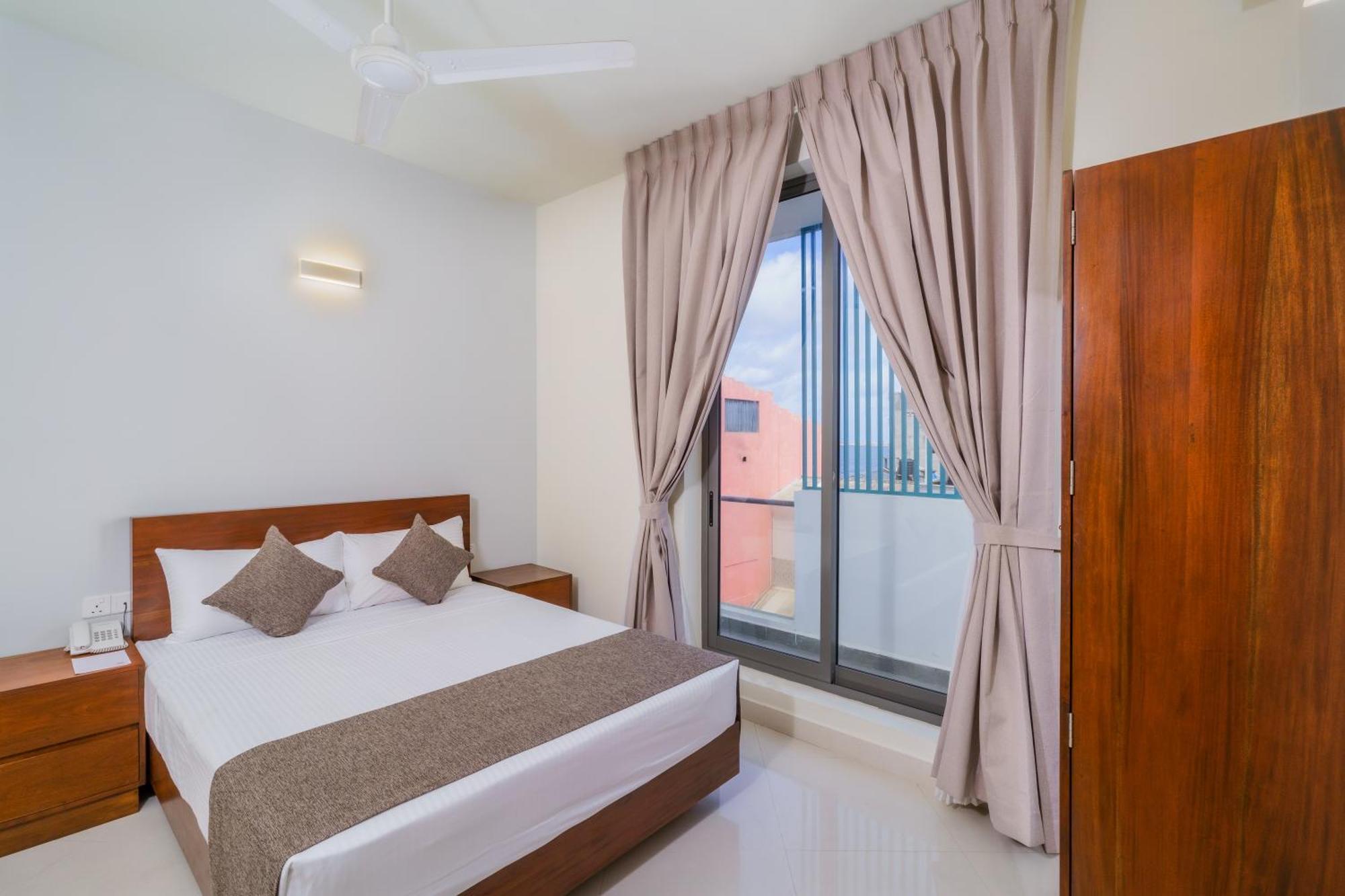 Marine Suites Colombo Exterior foto